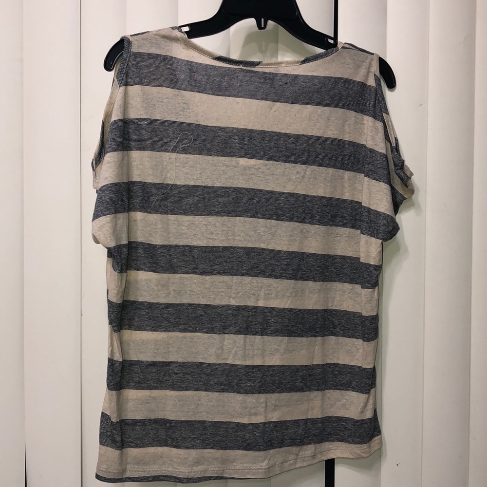 Blouse - Picture 3 of 3